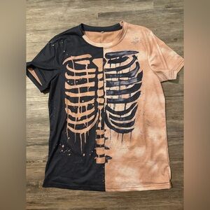 Skeleton Graphic T-Shirt in Black and Tan